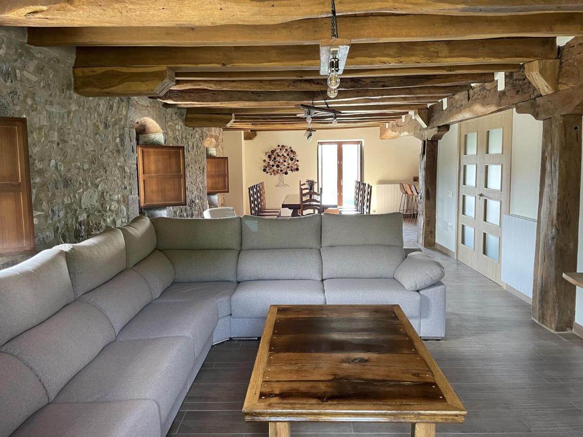 Casa Rural Juangoxenea Ihaben Bagian luar foto