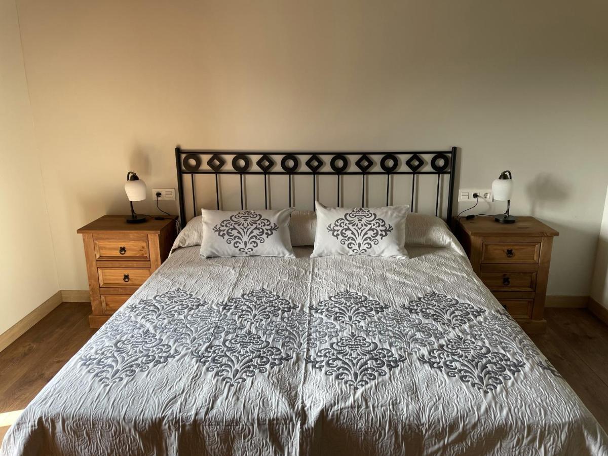 Casa Rural Juangoxenea Ihaben Bagian luar foto