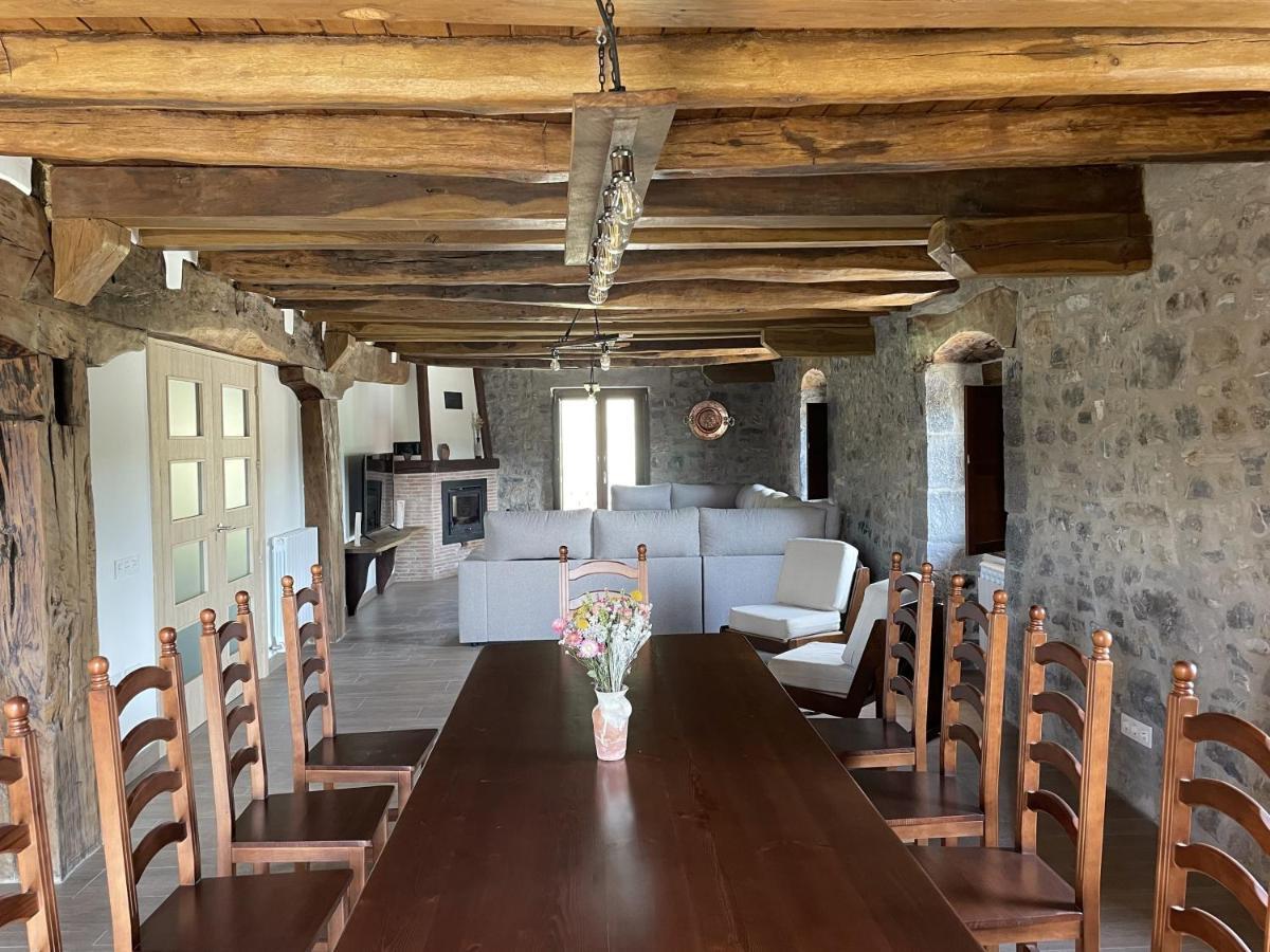 Casa Rural Juangoxenea Ihaben Bagian luar foto